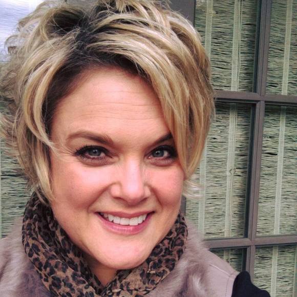 Meet your Posher, Susan - Picture 1 of 1